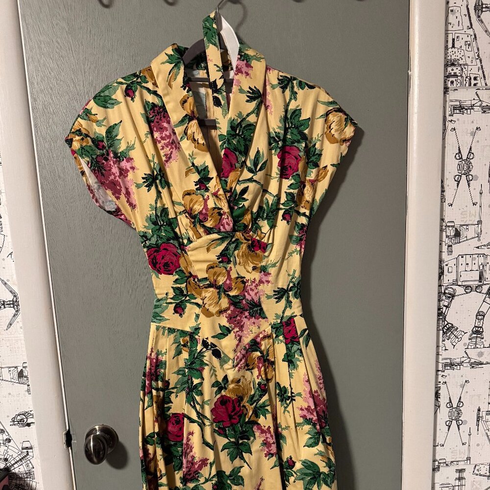 Pinup Couture XS Midi Dress